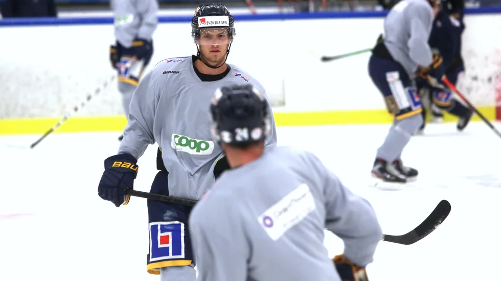 Albin Kedbrant tror på en ny tuff drabbning mot Huddinge i kväll. "Gäller att vi är på tårna direkt", säger han.