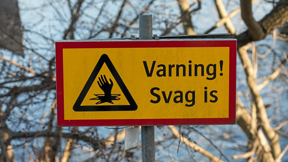 Även om det ha varit kallt under en längre tid kan isarna vara förrädiska. 