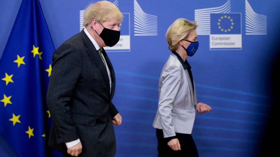 Storbritanniens premiärminister Boris Johnson och EU-kommissionens ordförande Ursula von der Leyen fotograferade tidigare i december.