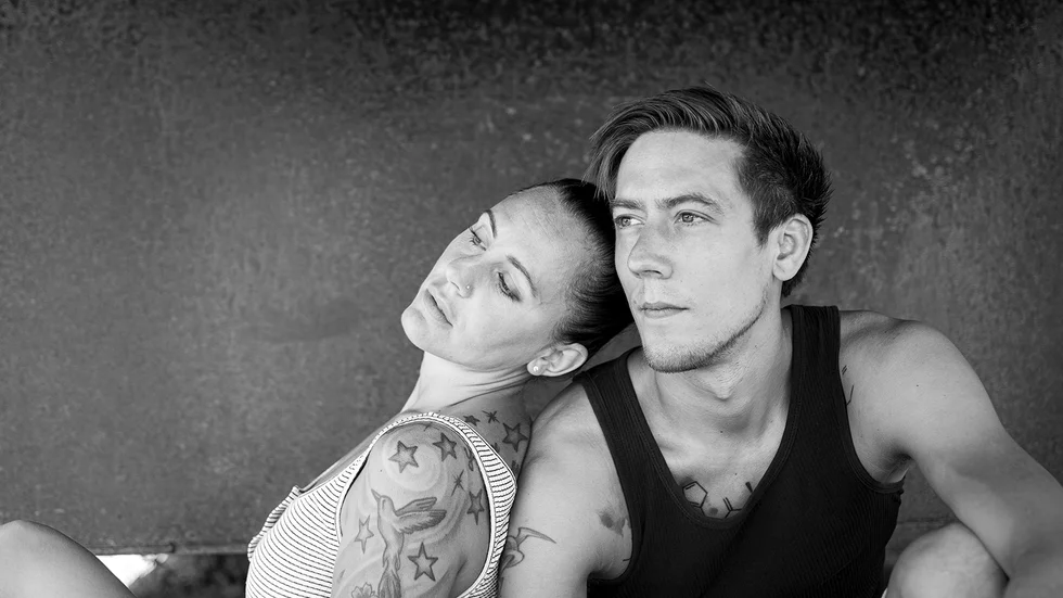 Alexandra Bergqvist och Sebastian Lindskog, utgör tillsammans bandet 18 Horsers.