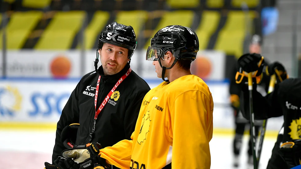 Stefan Klockare vill se att AIK kommer ut starkt mot Brynäs på hemmaplan – precis som i torsdags mot Färjestad.