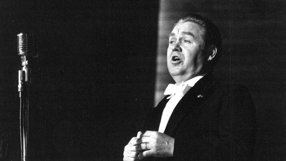 Operasångaren Jussi Björling vid ett framförande på Skansen 1960. Arkivbild.