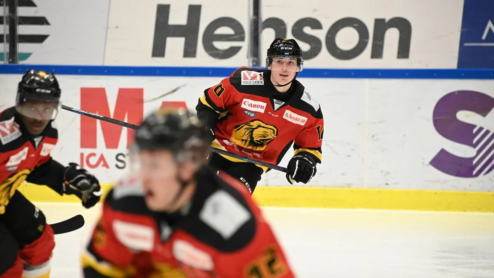 Matt Maggio gjorde sitt första mål för SK Lejon i hemmamatchen mot Östersunds IK.