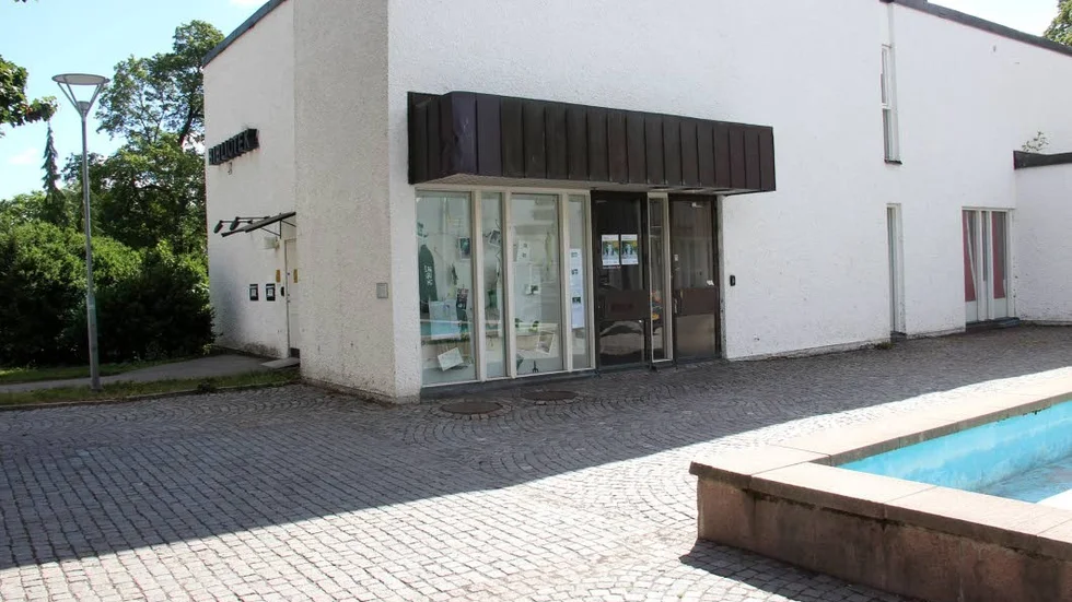 Konst. I Konstfönster Joar pågår just nu den fjärde av årets sex utställningar.