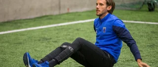 Skadad – men åker till matchen