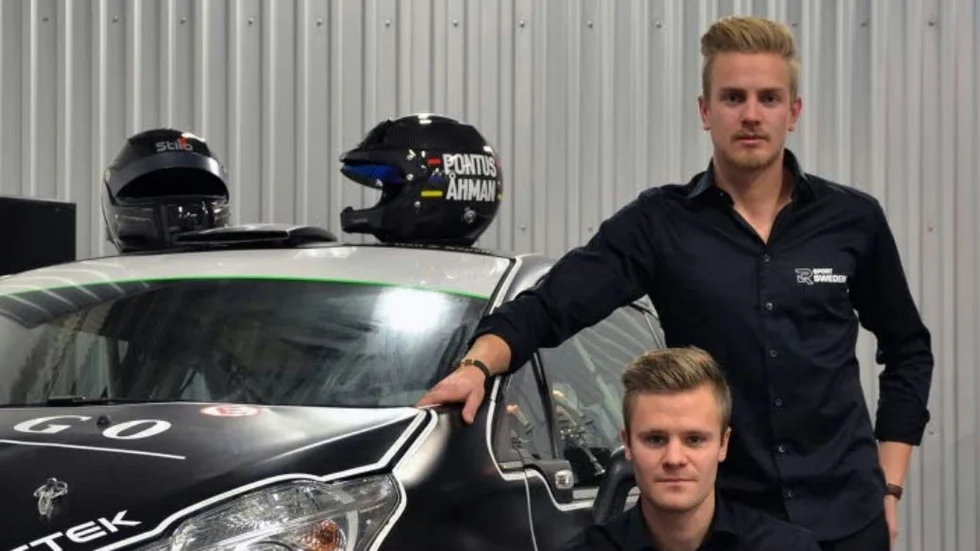 Satsar. Pontus Åhman (t h) och kartläsaren Filip Wernefur siktar på SM-guld direkt med nya teamet R-Sport Sweden.