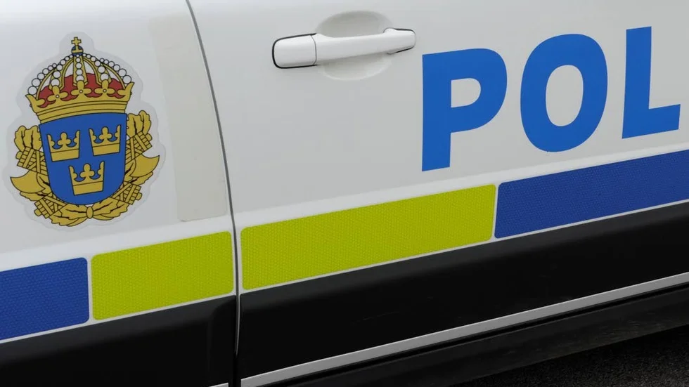 Polisen söker två gärningsmän i Eriksberg.