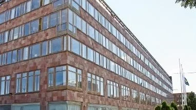 Stadshuset. Kommunen agerar ansvarslöst.