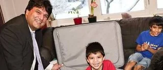 Detektiven med väderkorn för väskor