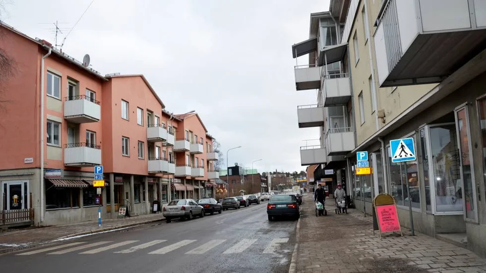 "Samhället i stort påverkas negativt av bostadsbristens följder", skriver chefsöverläkare Markus Boman och pekar på riskerna med utbredd bostadslöshet.