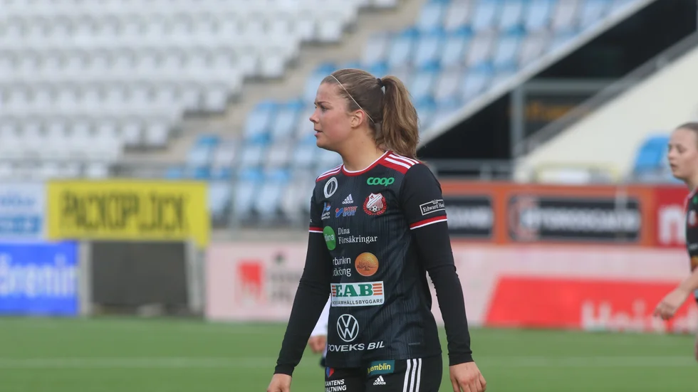 Ella Degerstedt spelade 90 minuter och gjorde ett gott dagsverke på välbekanta jaktmarker för hennes del.