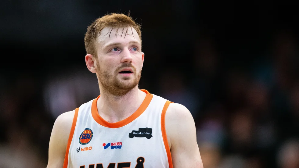 Gustav Hanssons Umeå tar med sig första halvlek av matchen mot Dolphins senast.