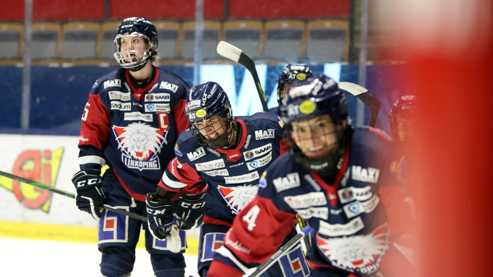LHC firar kvitteringsmålet i tredje perioden.