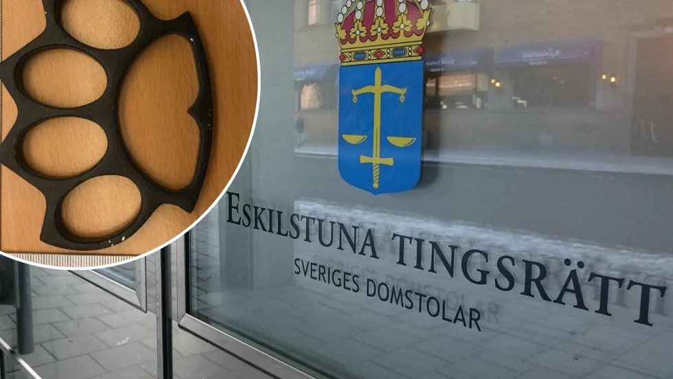 En man i 50-årsålder bar på ett knogjärn när han skulle in på förhandling på Eskilstuna tingsrätt. Knogjärnet på bilden är från en annan händelse.