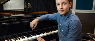 14-åriga pianisten Maksymilian blev uttagen till nordisk tävling
