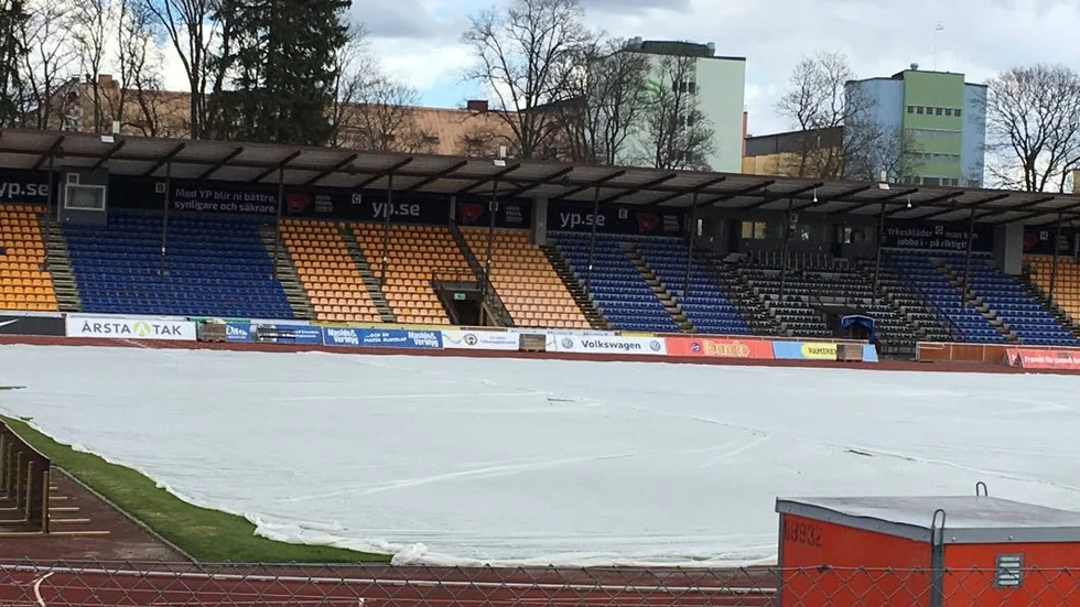 Värmeduk. Under fredagen såg Studenternas IP ut på följande sätt.