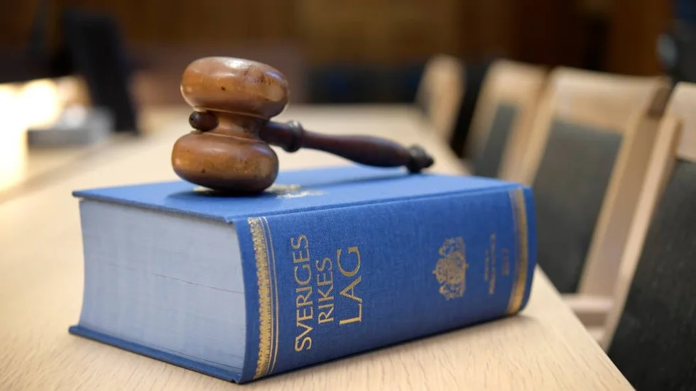 En 31-årig man häktades av Luleå tingsrätt på måndagen. Mannen är misstänkt för två fall av grov misshandel.