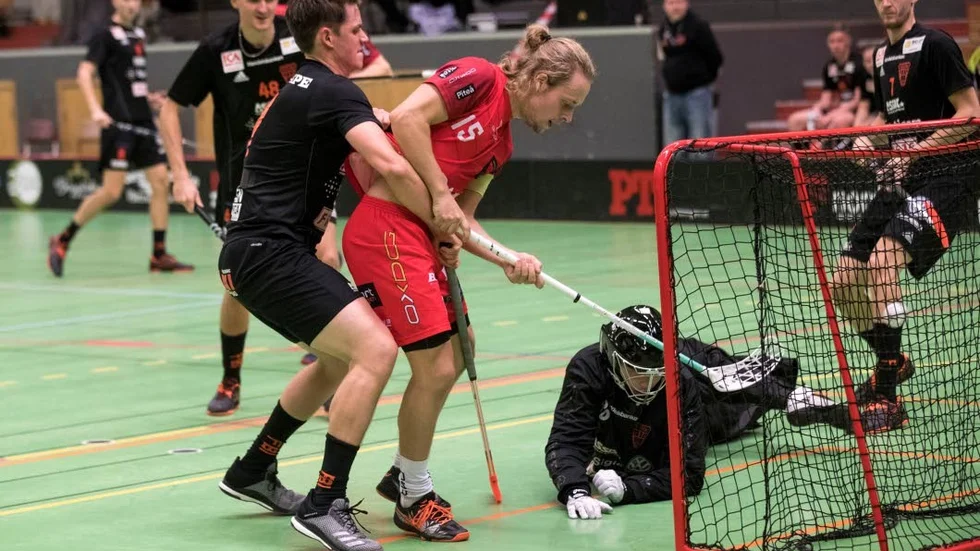 Tobias Viklund har hittat helt rätt som forward. Nu höll han sig framme på rätt ställen tre gånger och gjorde hattrick. (Arkivbild)