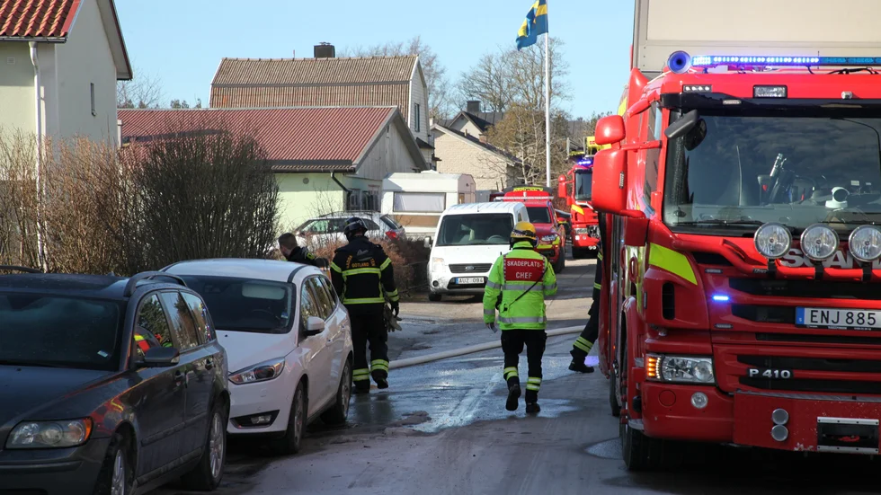 På tisdagsmorgonen larmades räddningstjänsten till en brand i Värnhemsområdet i Visby.