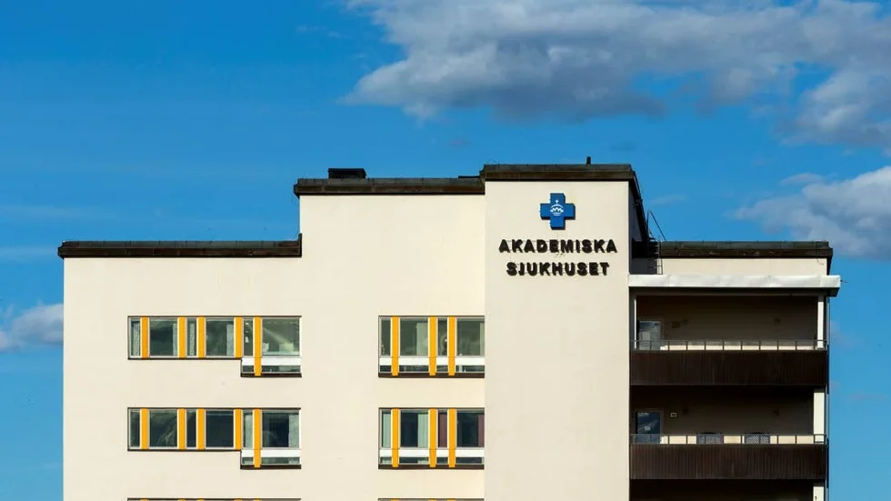 En patient avled efter platsbrist och felaktig diagnos. Händelsen är nu lex Maria-anmäld.