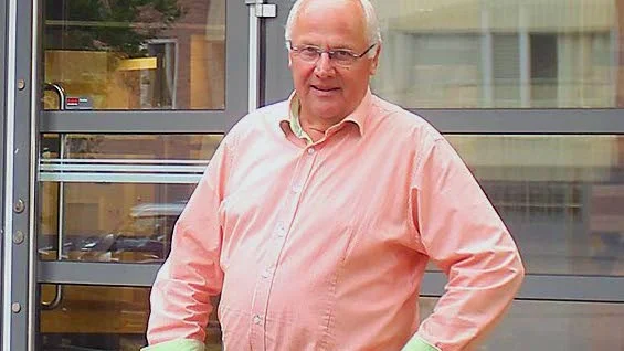 "Vi kanske kan hjälpa till med en summa, men i så fall skulle det inte vara mycket"; säger Hans Olsson.