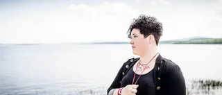 Sara Ajnnak blandar jojk och blues