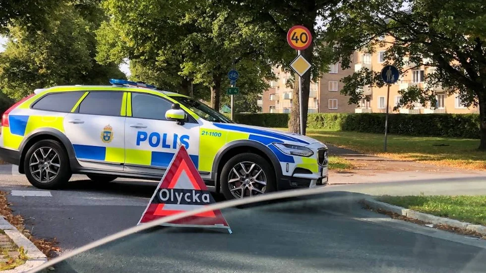 Krongatan avspärrad efter olycka.