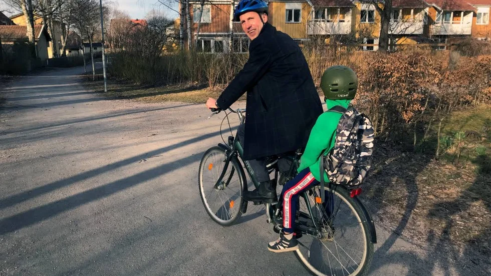 Socialdemokraternas högsta kommunalråd Erik Pelling kommer att vara pappaledig under en period nästa år eftersom han får ett till barn i september. Han har sedan tidigare fyra barn som bor hos honom varannan vecka (arkivbild).