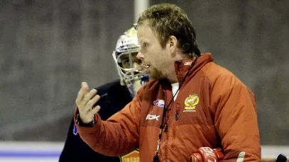Jonas Rönnqvist är ladda inför toppmötet och hans Almtuna går för seger.
