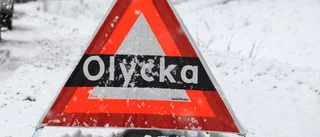 En till sjukhus efter trafikolycka