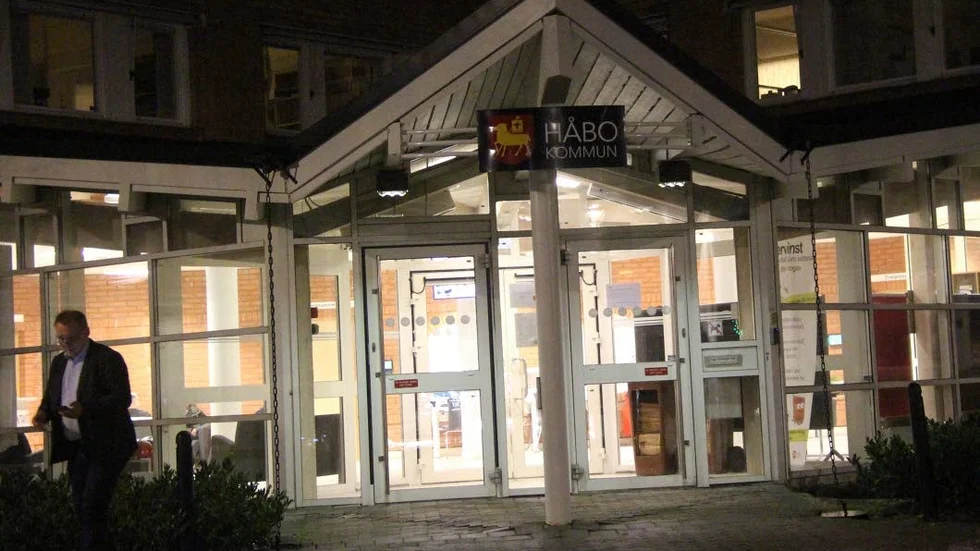 Nu är budgeten för 2019 klubbad i kommunfullmäktige. Det blev en lång budgetdebatt som fick avbrytas både av ajourneringar och larmet i Kommunhuset.