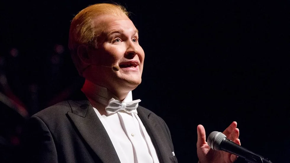Publiken. Henrik Dorsin går hem i alla åldrar.
