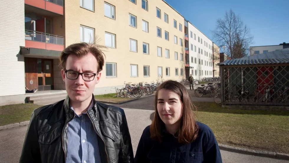 Suncica Milocevic och Filip Henriksen har bott ett respektive tre år på Kantorsgatan. De tycker att Rikshems agerande har varit otydligt och bryskt. Båda vill bo kvar i sina nuvarande lägenheter.