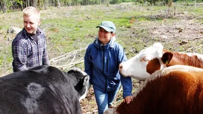 10 juni 2013: Jan WÃ¤rnbÃ¤ck, WWF och Frida Hermanson, Upplandsstiftelsen, tar med till Daniel Larsson, FlottskÃ¤r, fÃ¶r att visa restaurerade naturbetesmarker, berÃ¤tta om det projektet och om en ny WWF-rapport om naturbetesmarkerna som outnyttjad men vÃ¤rdefull resurs.
