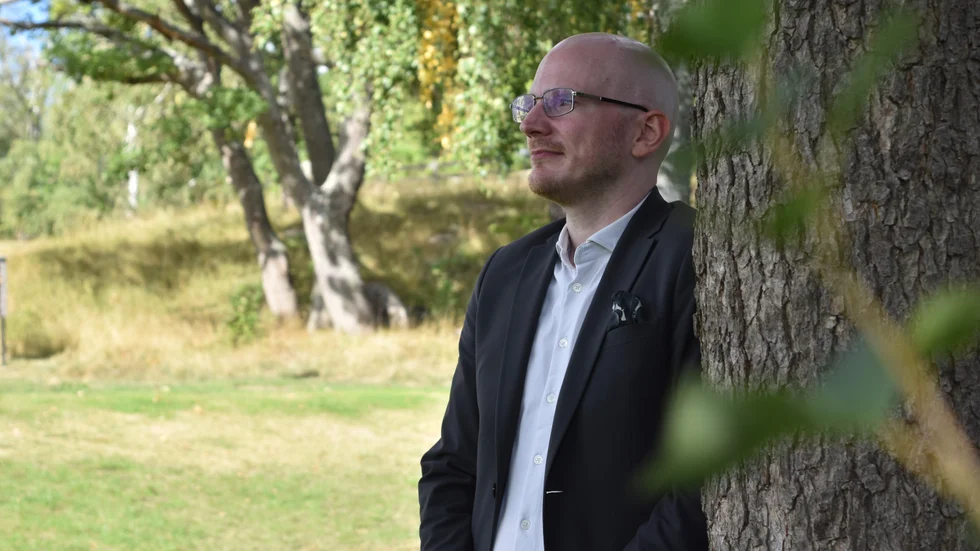 "Det blir väl lite upp till bevis. Den här konstellationen har ju prövats tidigare, och det går väl att diskutera hur bra det var", säger Christian Nordin Olsson (SD) om det nya styret i Kinda. "Det blir inte samma kraft i styret när det är så stora skiljelinjer i grunden", tillägger han.