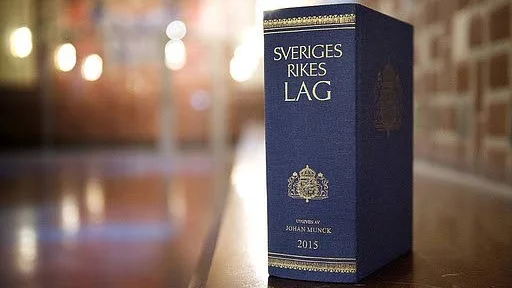 Våldsman. Brottslighetens straffvärde motsvarar fyra månaders fängelse, men mannens svåra missbruksproblem gör att han döms till kontraktsvård istället. (Arkivbild)