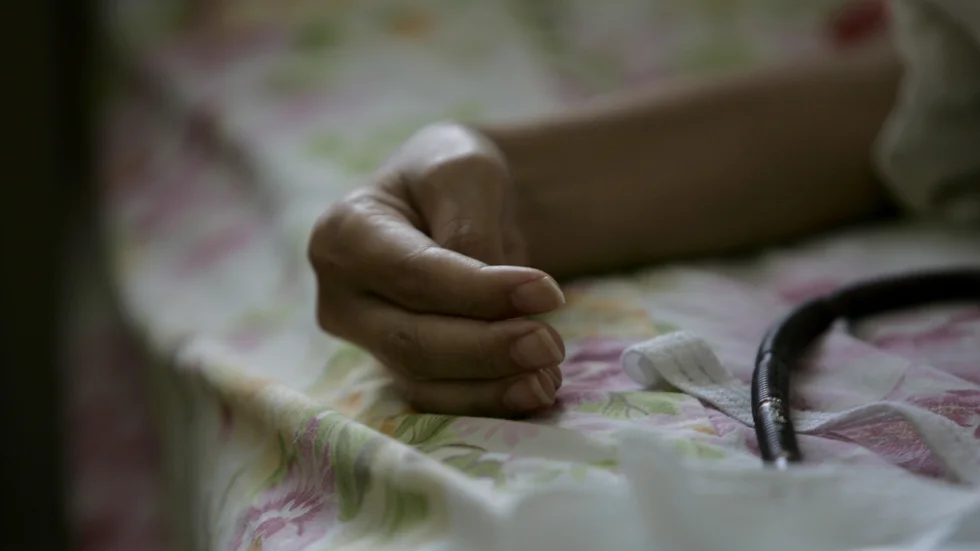 Insändarskribenten tycker att läkarna i Eskilstuna visar för lite intresse för cancerpatienter.