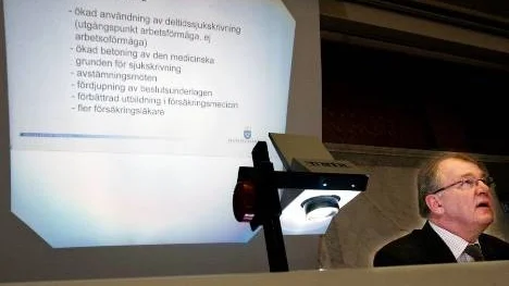 Arbetslivsminister Hans Karlsson (S) inledde reformarbetet för 10 år sedan.