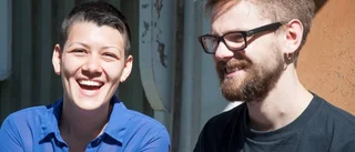 Mångsidigt Iris på lokal turné