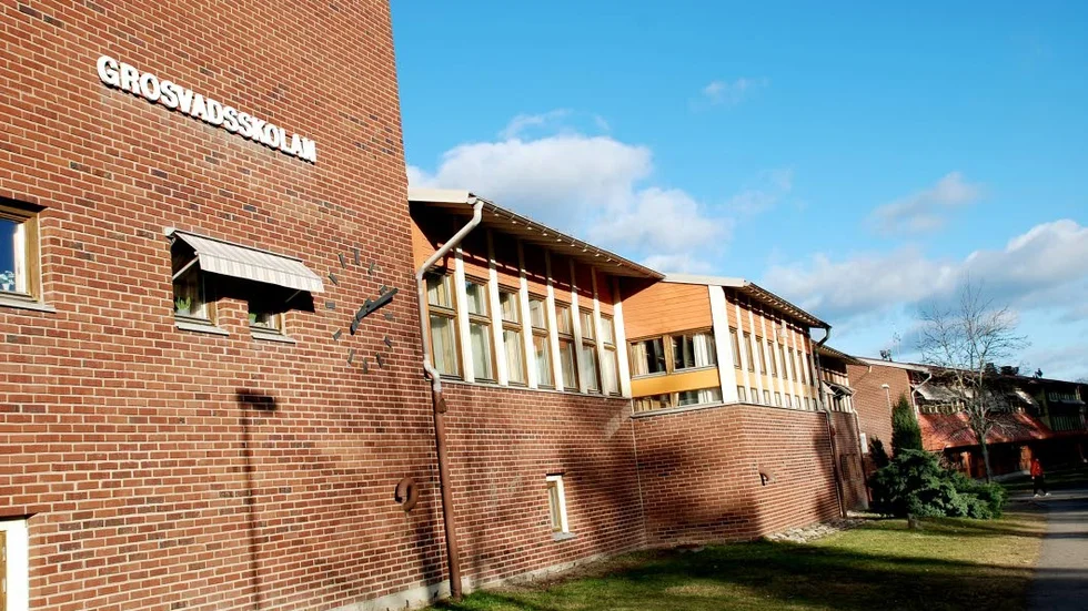 Fler lärare. Föräldrar till elever som ska börja på Grosvadsskolan i höst, vill att skolan ökar lärartätheten.
