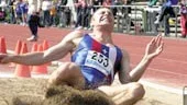 Längdhopparen Mathias Sunneborn är en bra bit från fornstor form. I lördags blev det 7,58 som bäst.
FOTO: JANNE FORSBY