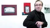 Juhani Vartiainen målar och tecknar.
FOTO: ANITA KJELLBERG