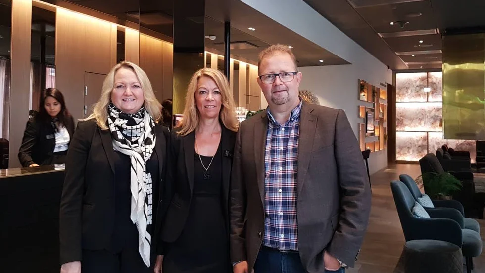 Nominerat. Kust hotell är det enda nominerade hotellet i norra Sverige. Fr v Christina Skoog, ägare och vd, Carina Wiklund, hotellchef, Roland Skoog, ägare.
