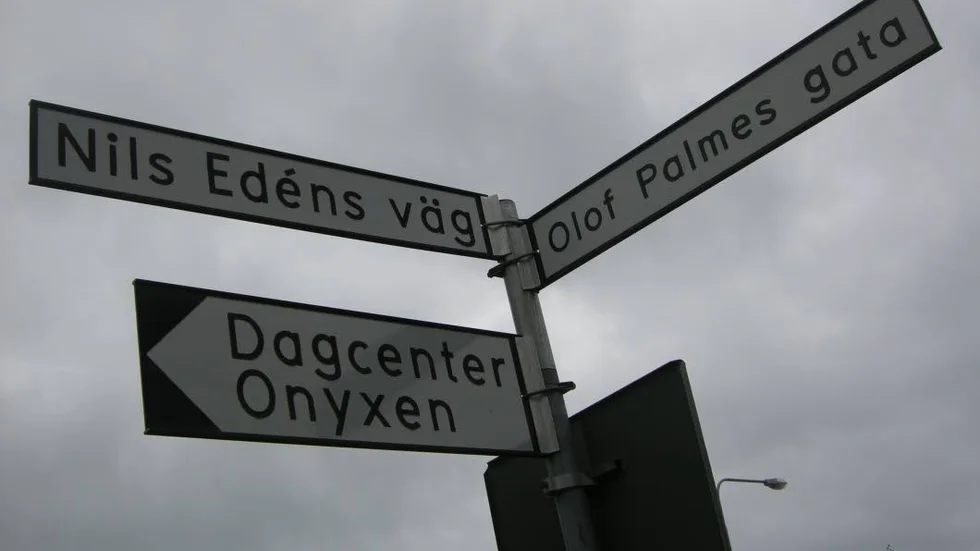 SYMBOLIK. I Piteå ansluter Nils Edéns väg till Olof Palmes gata. För PT:s ledarskribent symboliserar det närheten mellan socialdemokrati och socialliberalism.