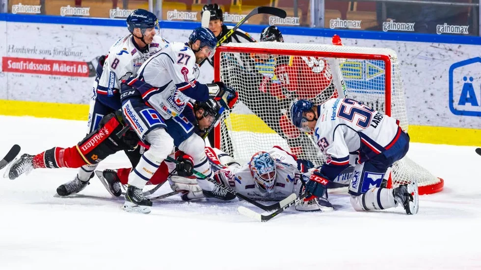 Jonas Gustavsson var ett monster i målet under stora delar av matchen.
