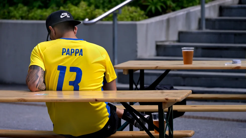 Är det verkligen så illa ställt i Sverige, frågar sig insändarskribenten, som vill uppmana till eftertanke.