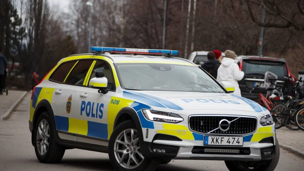Sedan fredageftermiddag letar polisen efter en försvunnen man i Älvsbyn.