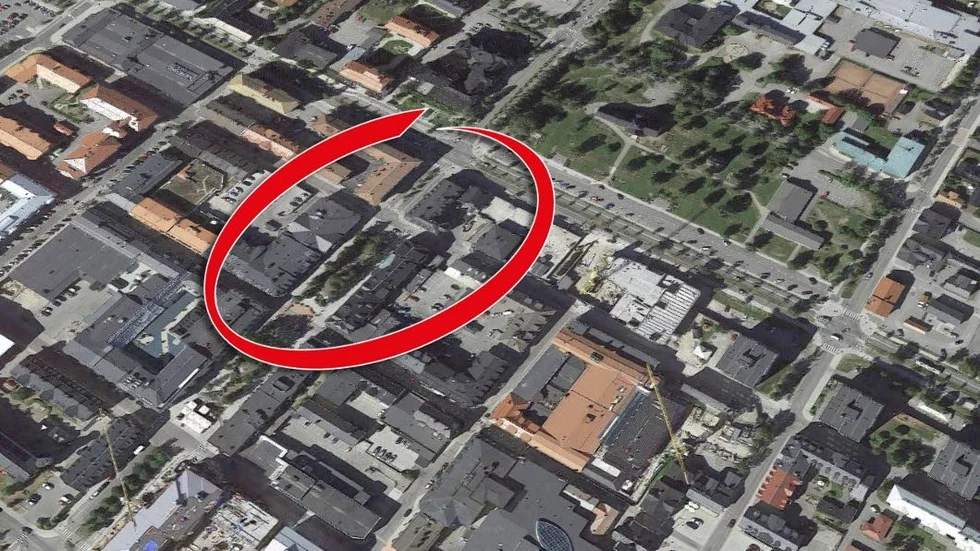 Våldtäkten ska ha ägt rum i ett garage i närheten av korsningen Uddmansgatan/Prästgårdsgatan.