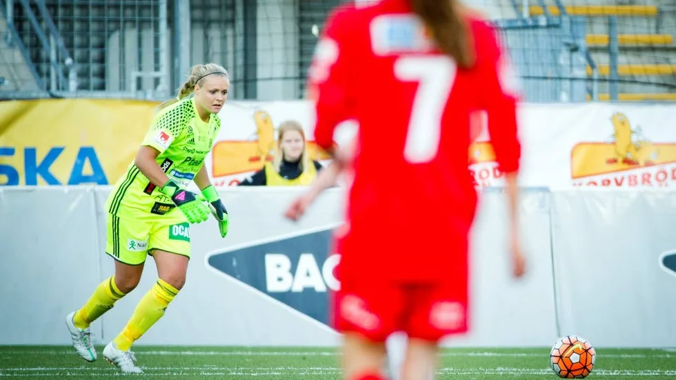 FOKUSERAD. PIF-målvakten Hilda Carlén laddar och längtar till OS, även om hon kanske inte får någon speltid.