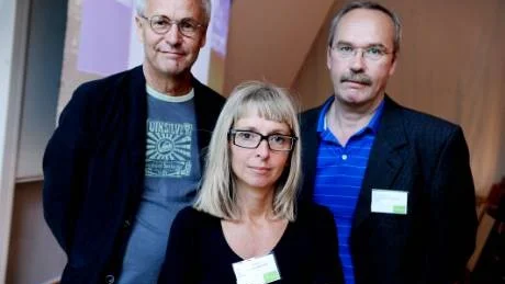 SIAR OM GRUVOR. I framtiden kan gruvor brytas på distans vilket skulle tömma gruvsamhällena i länet på människor. Men det behöver inte gå så menar Jan Johansson, Lena Abrahamsson och Bo Johansson, forskare på LTU.Foto: Linn Kangas Fantenberg